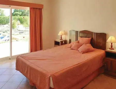 Sleeps 8 Air Con Wifi * Terras Novas